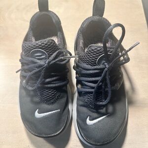 ❌SOLD❌ Nike Presto